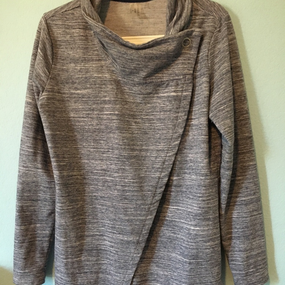 Danskin sweatshirt jacket